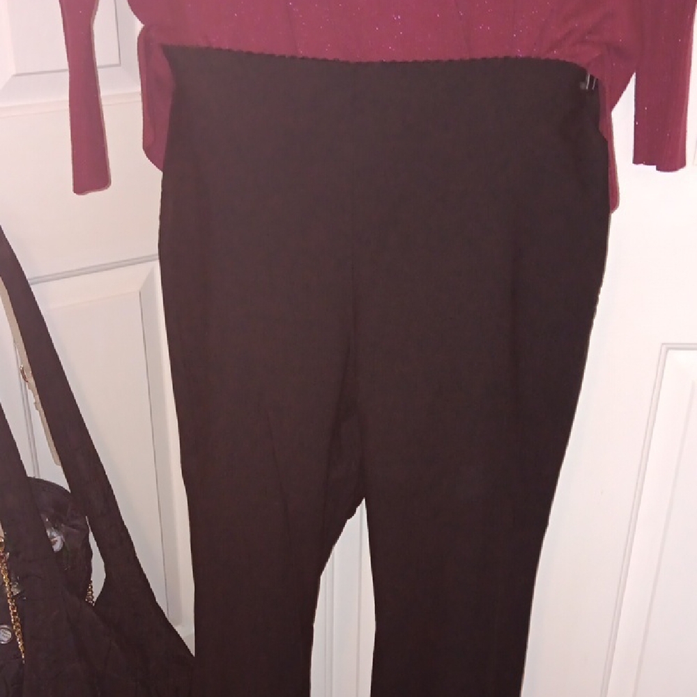 Elle Black Pull-On Ponte Pants